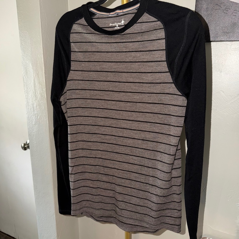 Smartwool Mens Merino Wool Base Layer Striped Raglan LS Shirt Gray Black Sz M